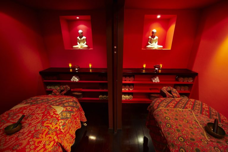 COULOURSATMOSPHEREMIC 6875 768x511