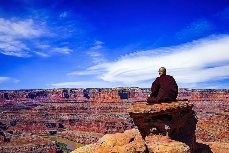 theravada buddhism meditation dead horse point monk 768x512