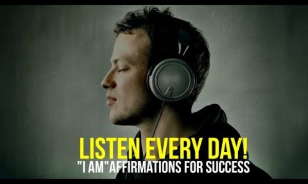 LISTEN-EVERY-DAY-I-AM-affirmations-for-Success-1